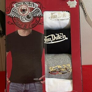 NWOT Von Dutch Black, Gray, and White Crew Neck T-Shirts set of 4.original